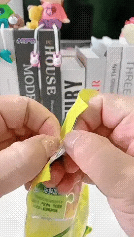 PORTABLE MINI SEALER ™ [ 2-in-1 Mini Bag Sealer & Cutter ]